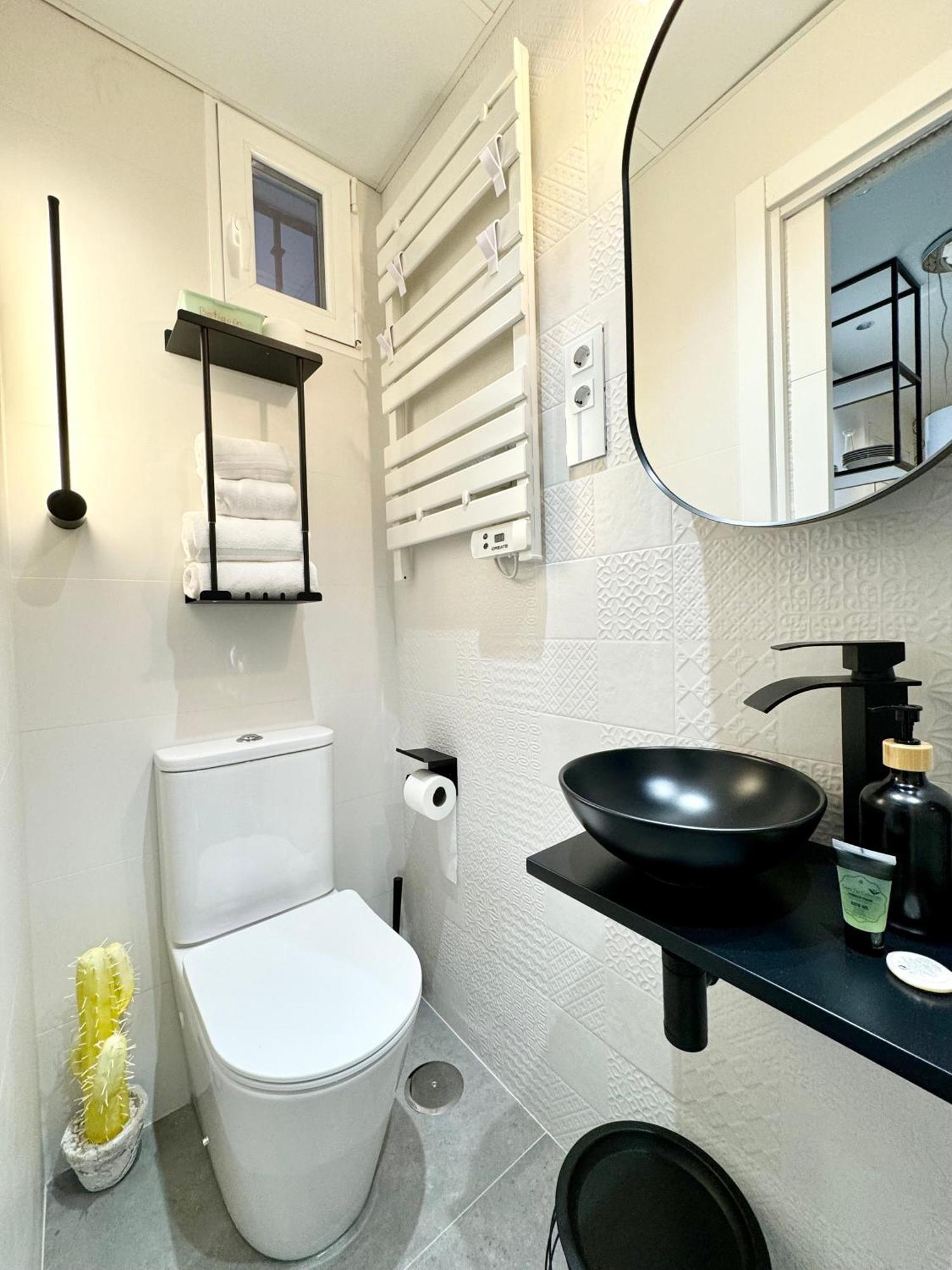 מדריד Luxury Flat City Center Full Equipe Non Touristic מראה חיצוני תמונה