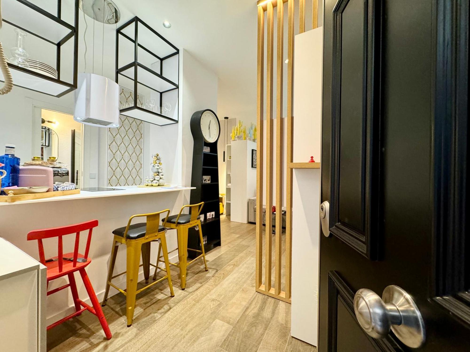 מדריד Luxury Flat City Center Full Equipe Non Touristic מראה חיצוני תמונה