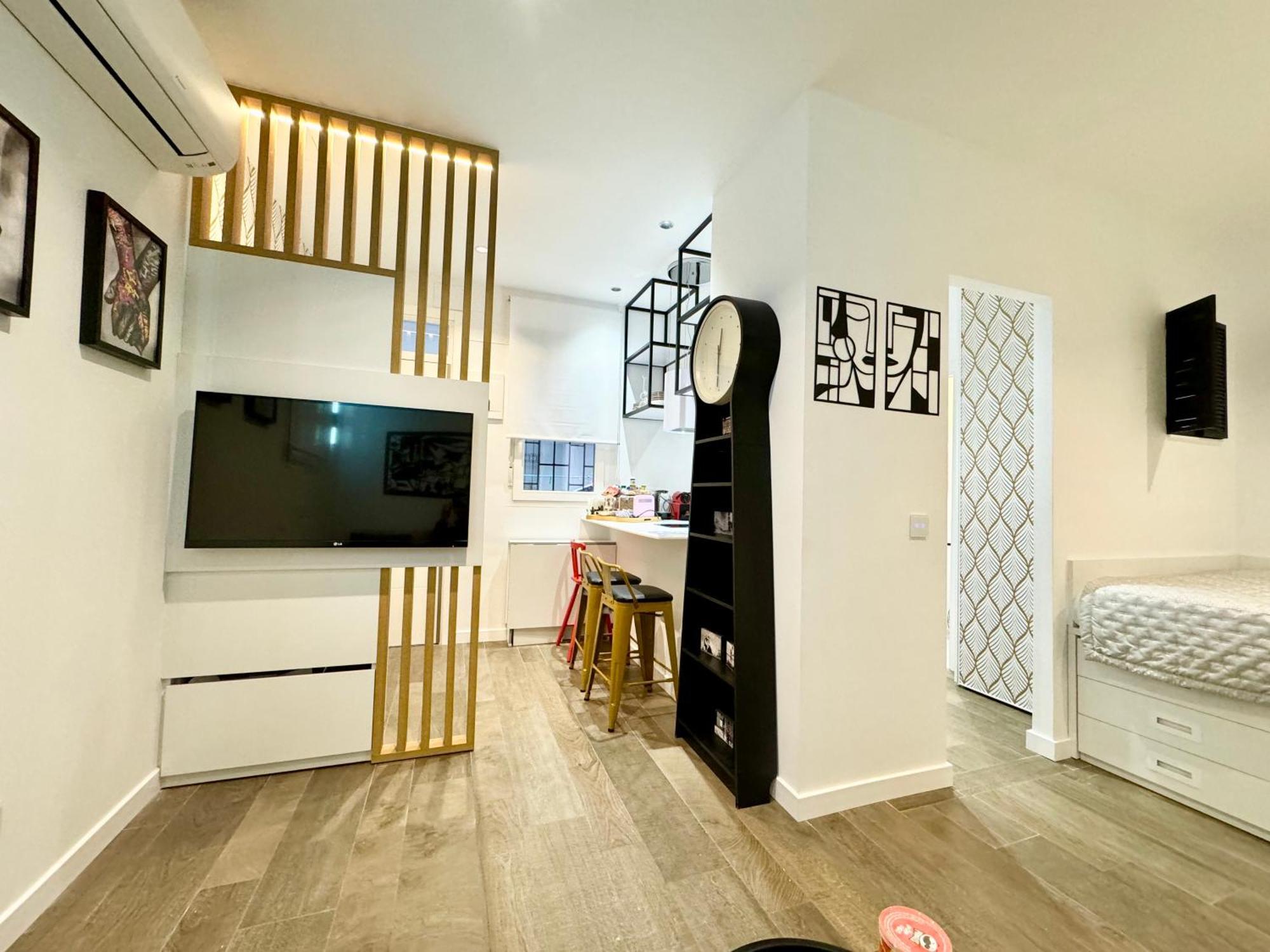 מדריד Luxury Flat City Center Full Equipe Non Touristic מראה חיצוני תמונה