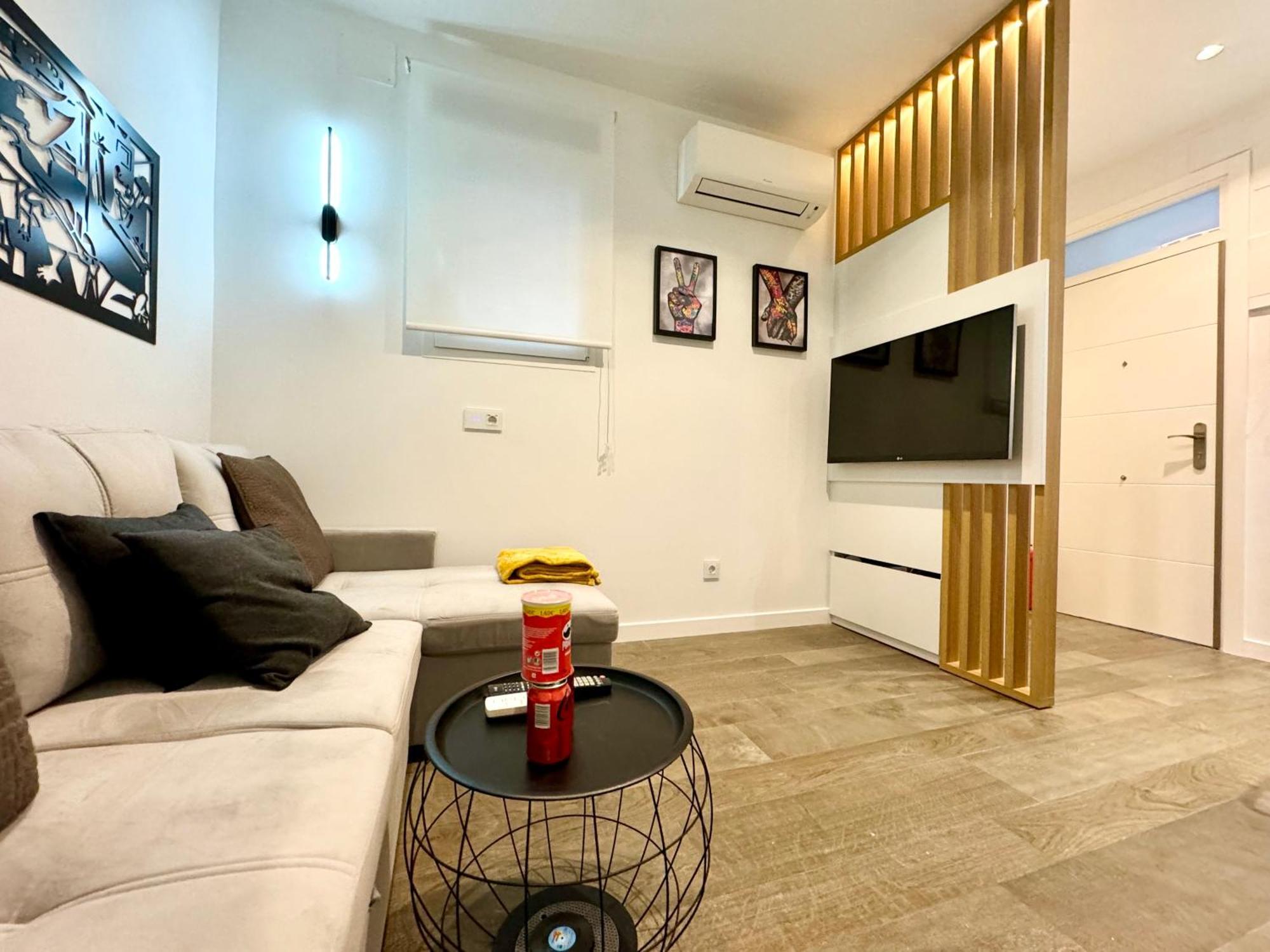 מדריד Luxury Flat City Center Full Equipe Non Touristic מראה חיצוני תמונה